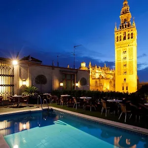 **** Hotel Dona Maria Spagna